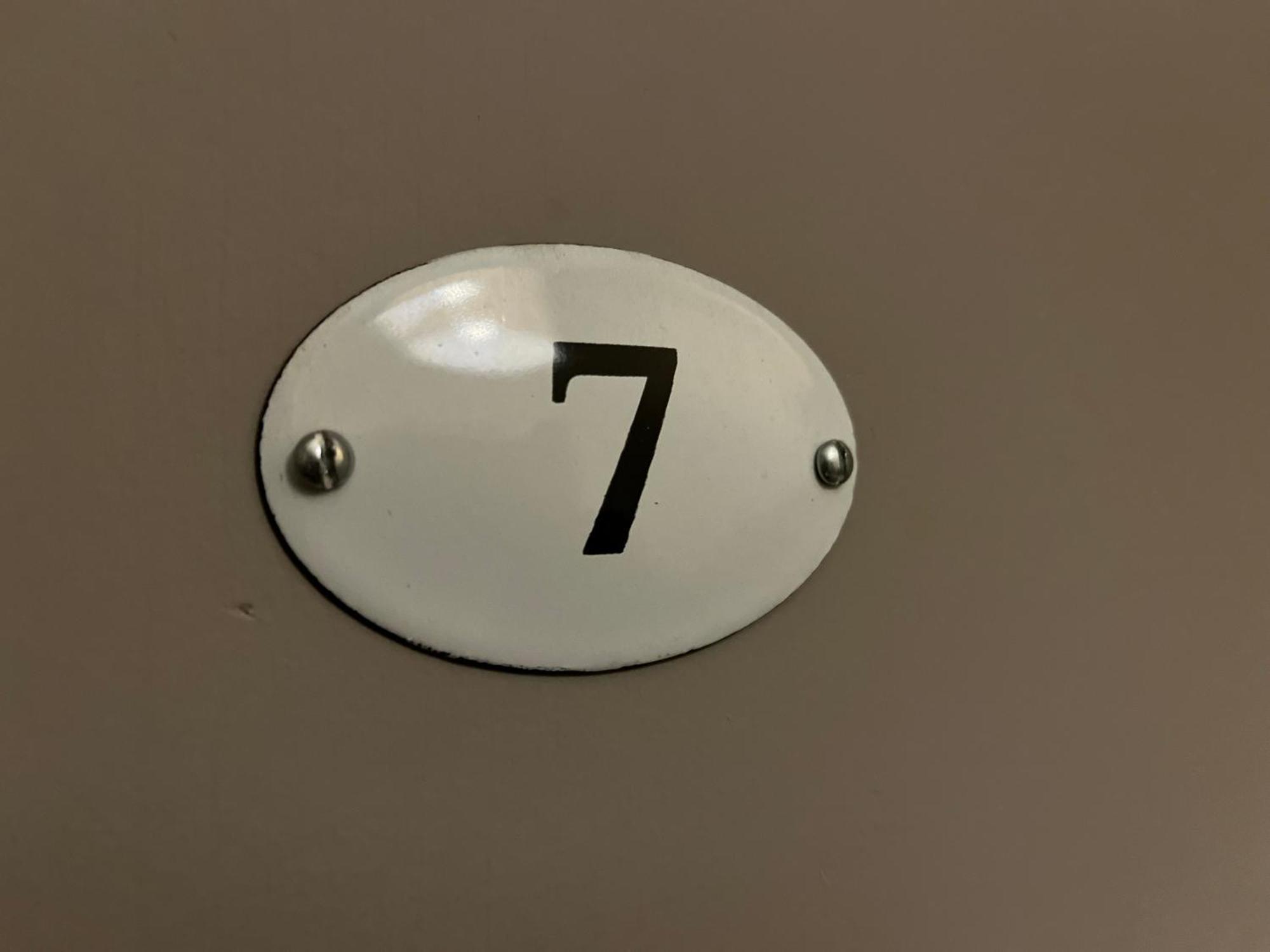 Un Nid Avec Balcon Apartment